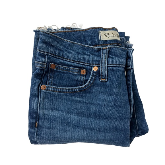 Madewell Denim - MADEWELL Mid-rise Kick Out Jeans Raw Edges Size 24 Med Blue Rinse